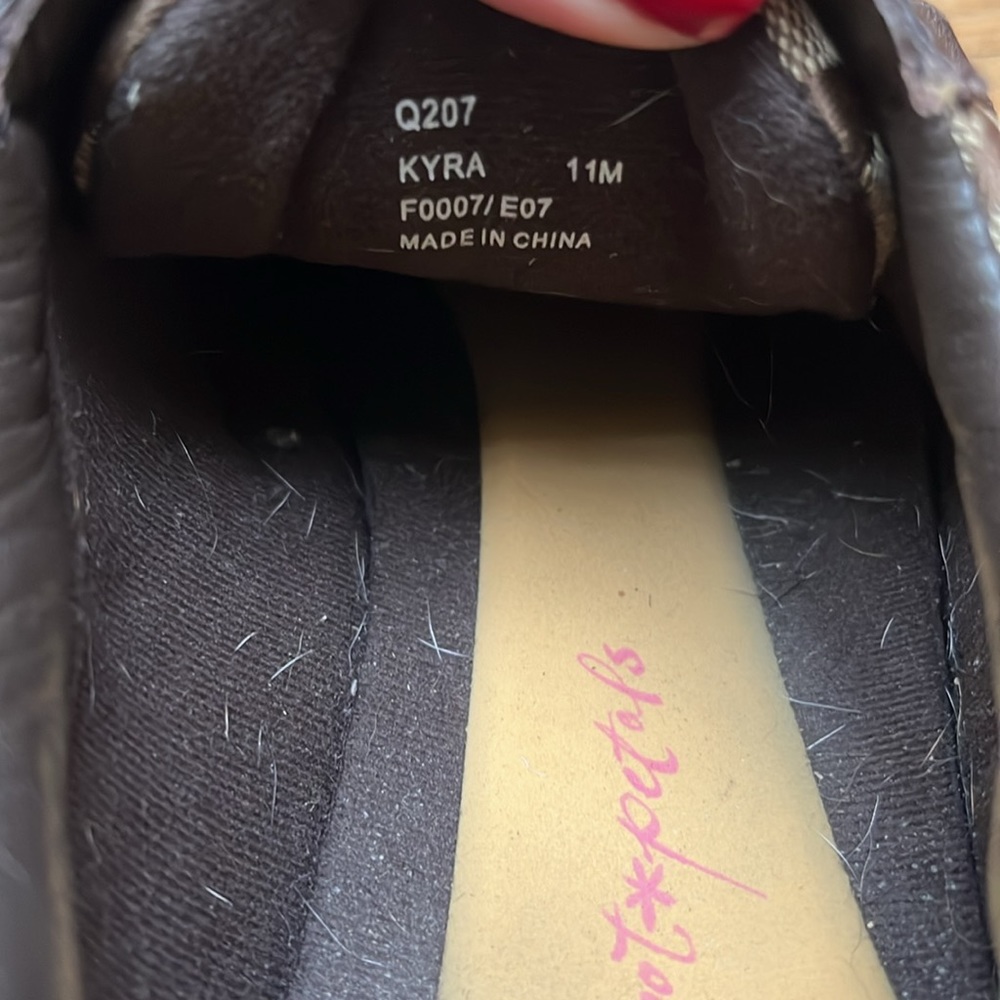 Coach Jenny Sneakers - Picture 9 of 9
